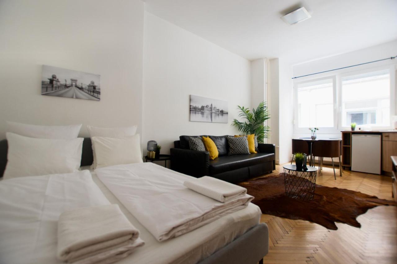 Standard Apartment By Hi5 - Petofi 12 Budapest Exterior foto