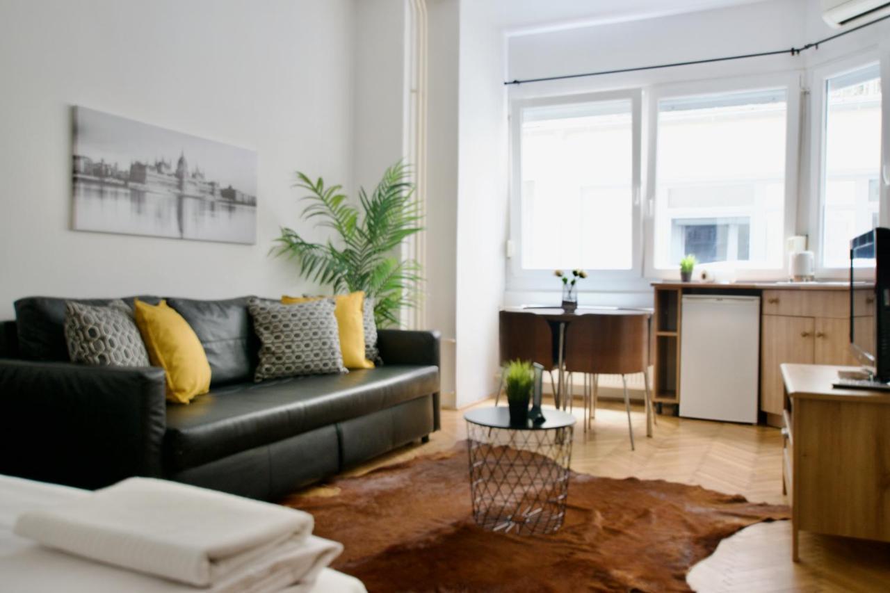 Standard Apartment By Hi5 - Petofi 12 Budapest Exterior foto