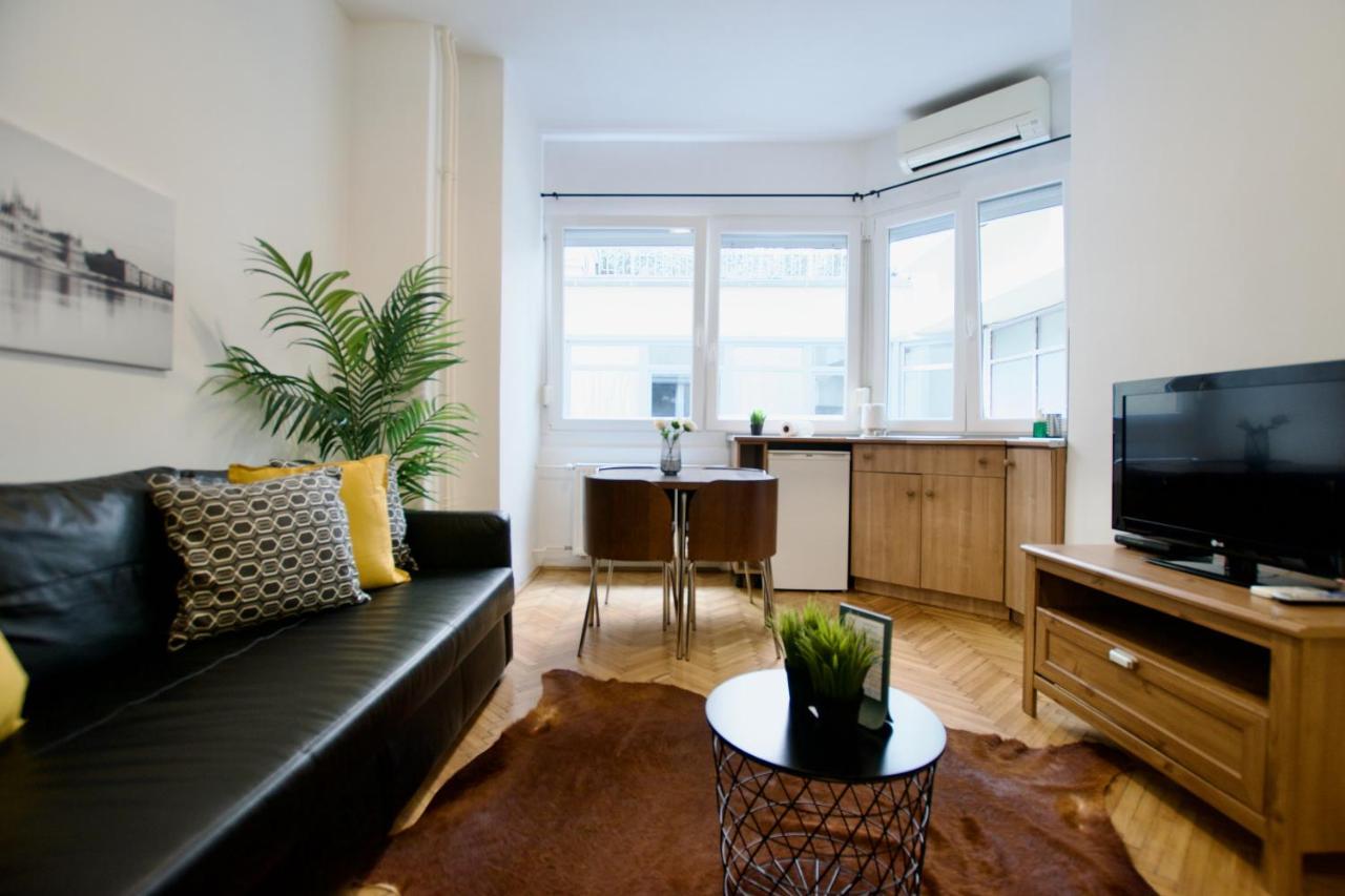 Standard Apartment By Hi5 - Petofi 12 Budapest Exterior foto